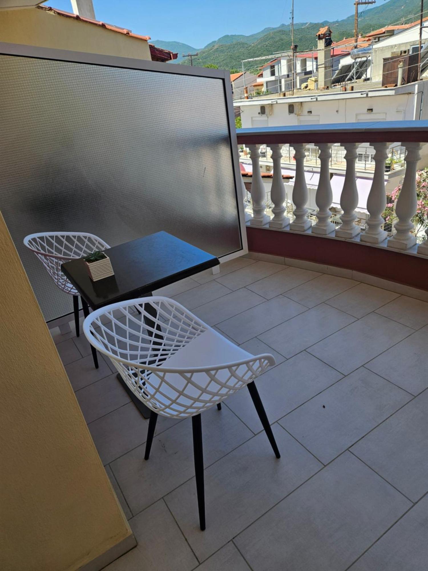 אפרטהוטל סארטי Petros House מראה חיצוני תמונה