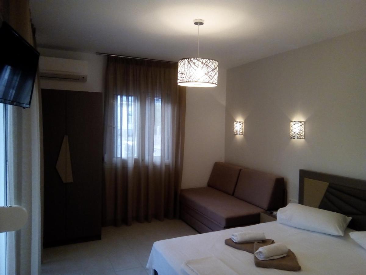 אפרטהוטל סארטי Petros House מראה חיצוני תמונה